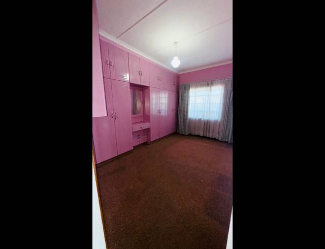 3 BEDROOM HOUSE FOR SALE IN HOWICK WEST